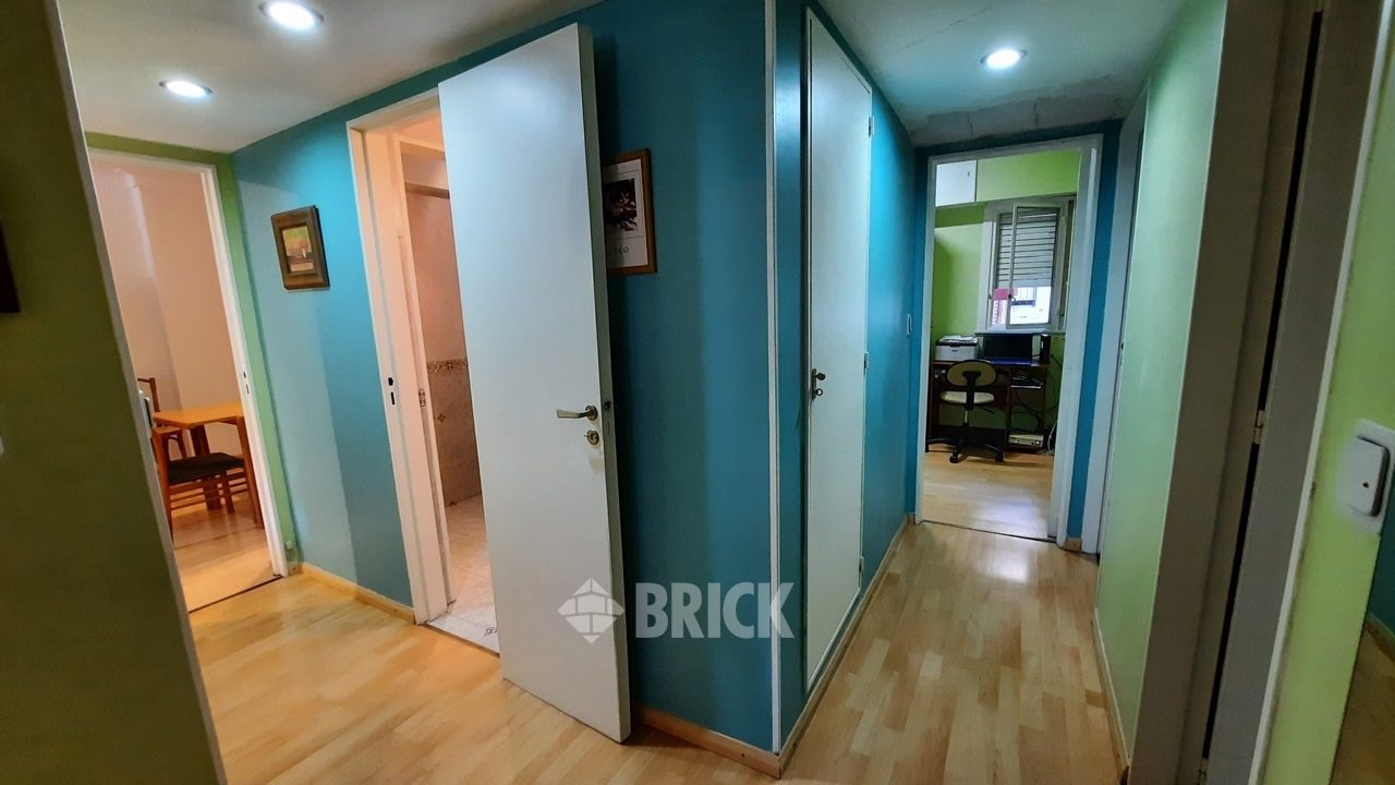 O'HIGGINS al 1700 Piso 2 12