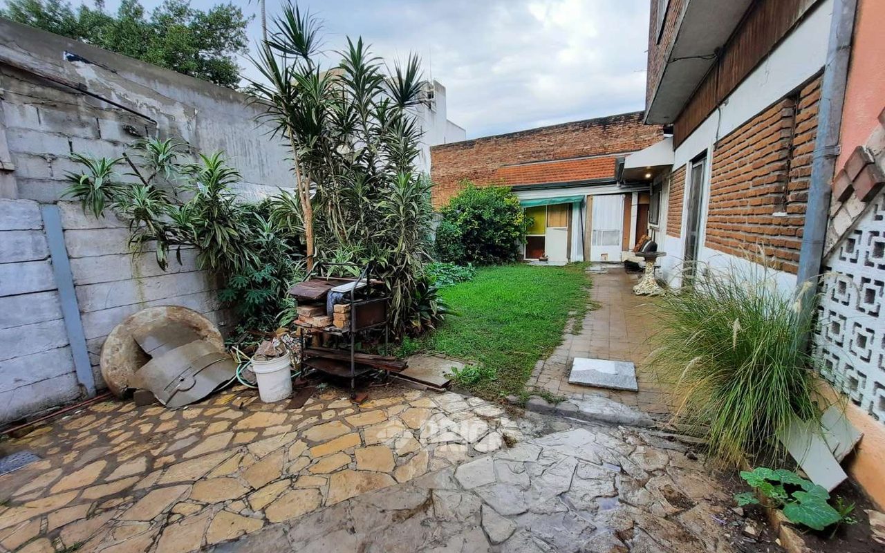 PERON, JUAN D., PTE. al 400 Piso PB 11