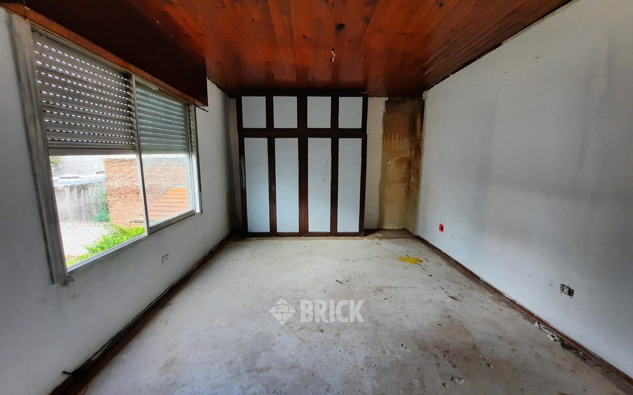 PERON, JUAN D., PTE. al 400 Piso PB 19