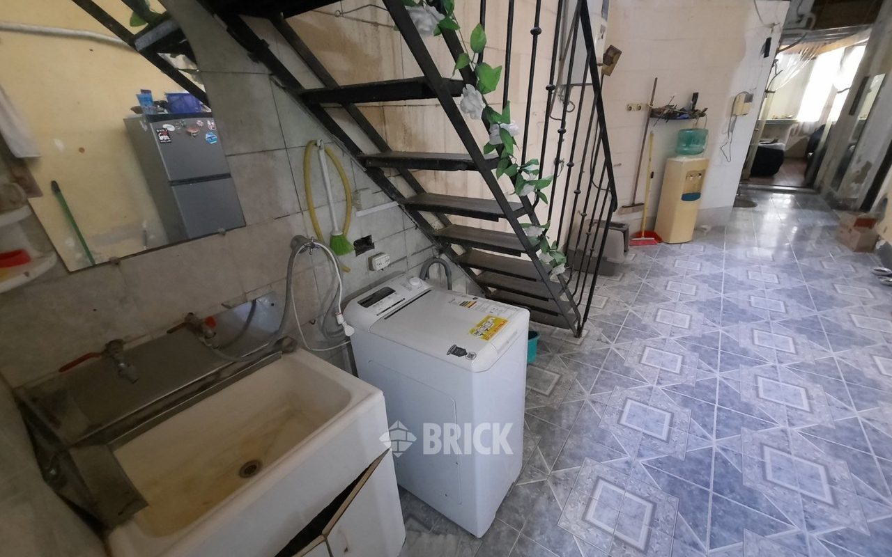 CATAMARCA al 600 Piso PB 13