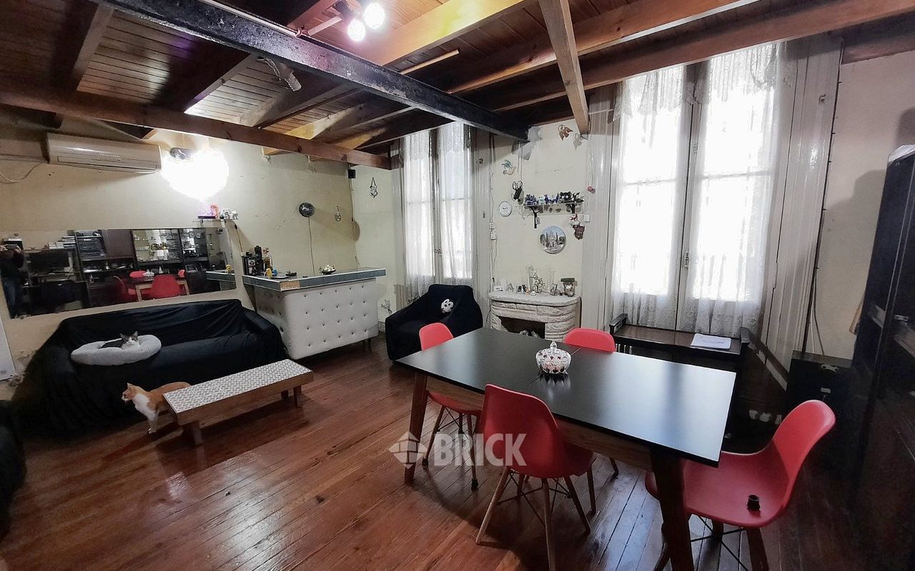 CATAMARCA al 600 Piso PB 4