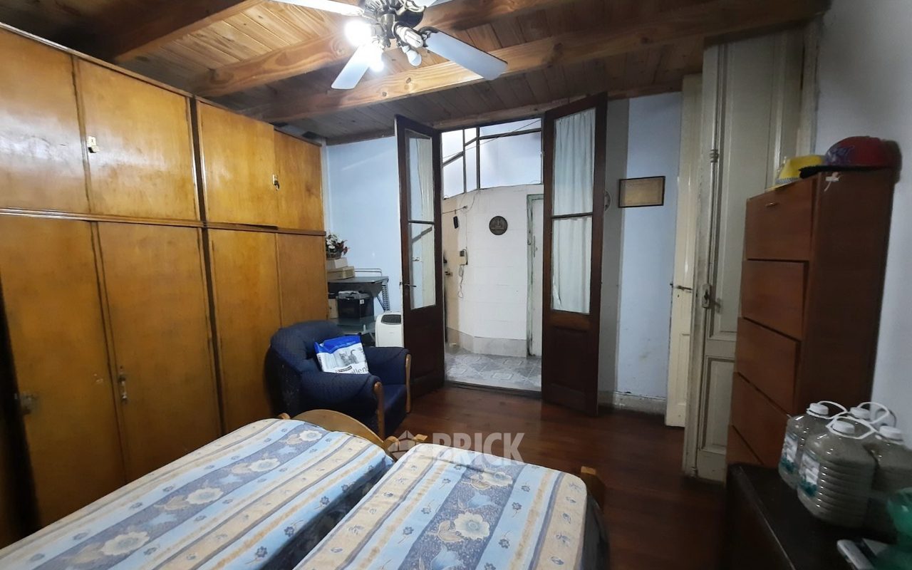 CATAMARCA al 600 Piso PB 7