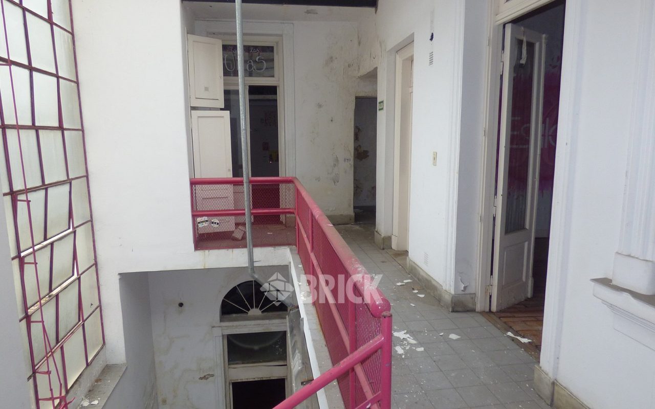 PUEYRREDON, AV. al 1300 18