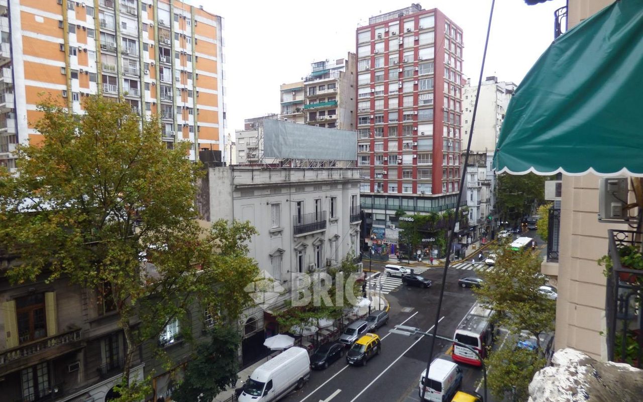 PUEYRREDON, AV. al 1300 31