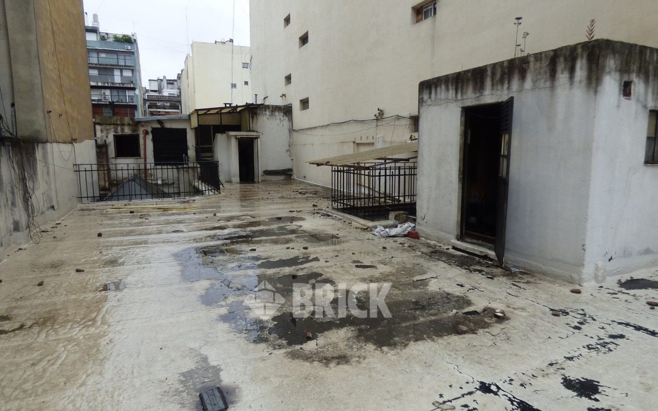 PUEYRREDON, AV. al 1300 32