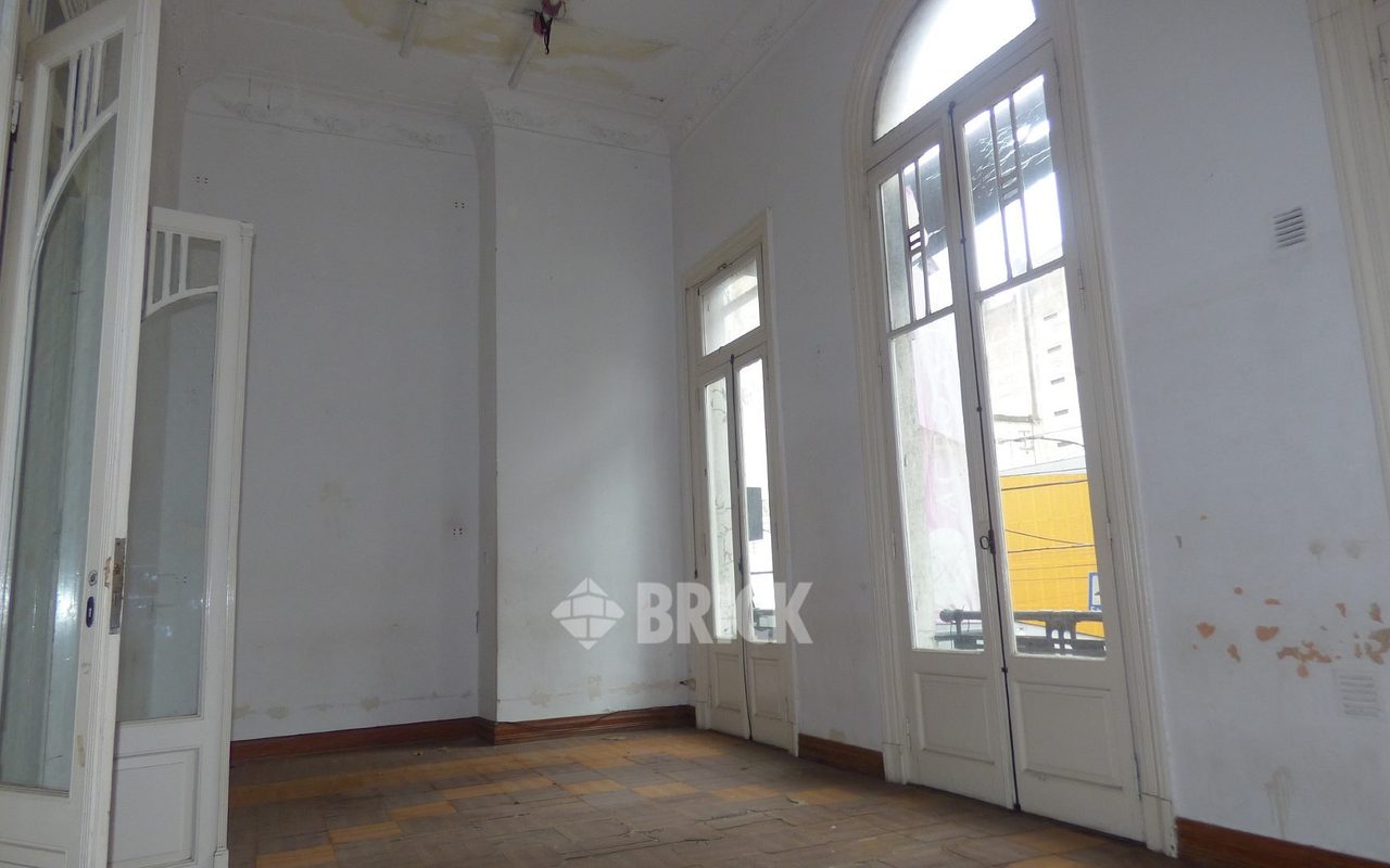 PUEYRREDON, AV. al 1300 4