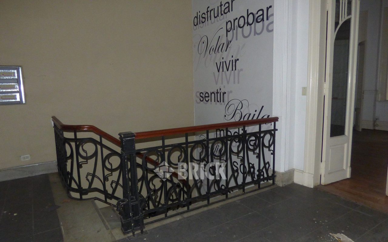 PUEYRREDON, AV. al 1300 6