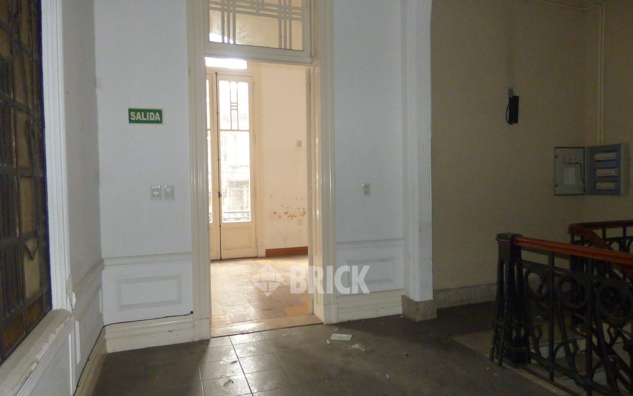 PUEYRREDON, AV. al 1300 7