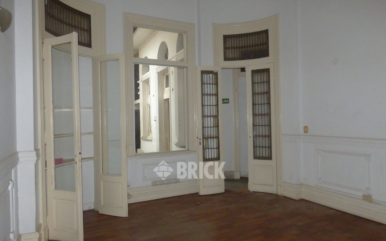 PUEYRREDON, AV. al 1300 8