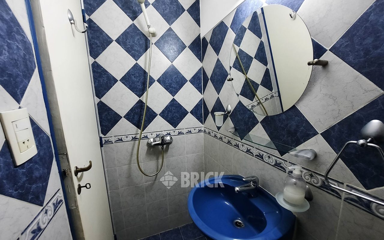 URIBURU, JOSE EVARISTO al 1000 Piso 2 27