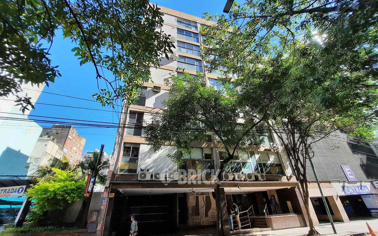 URIBURU, JOSE EVARISTO al 1000 Piso 2 35