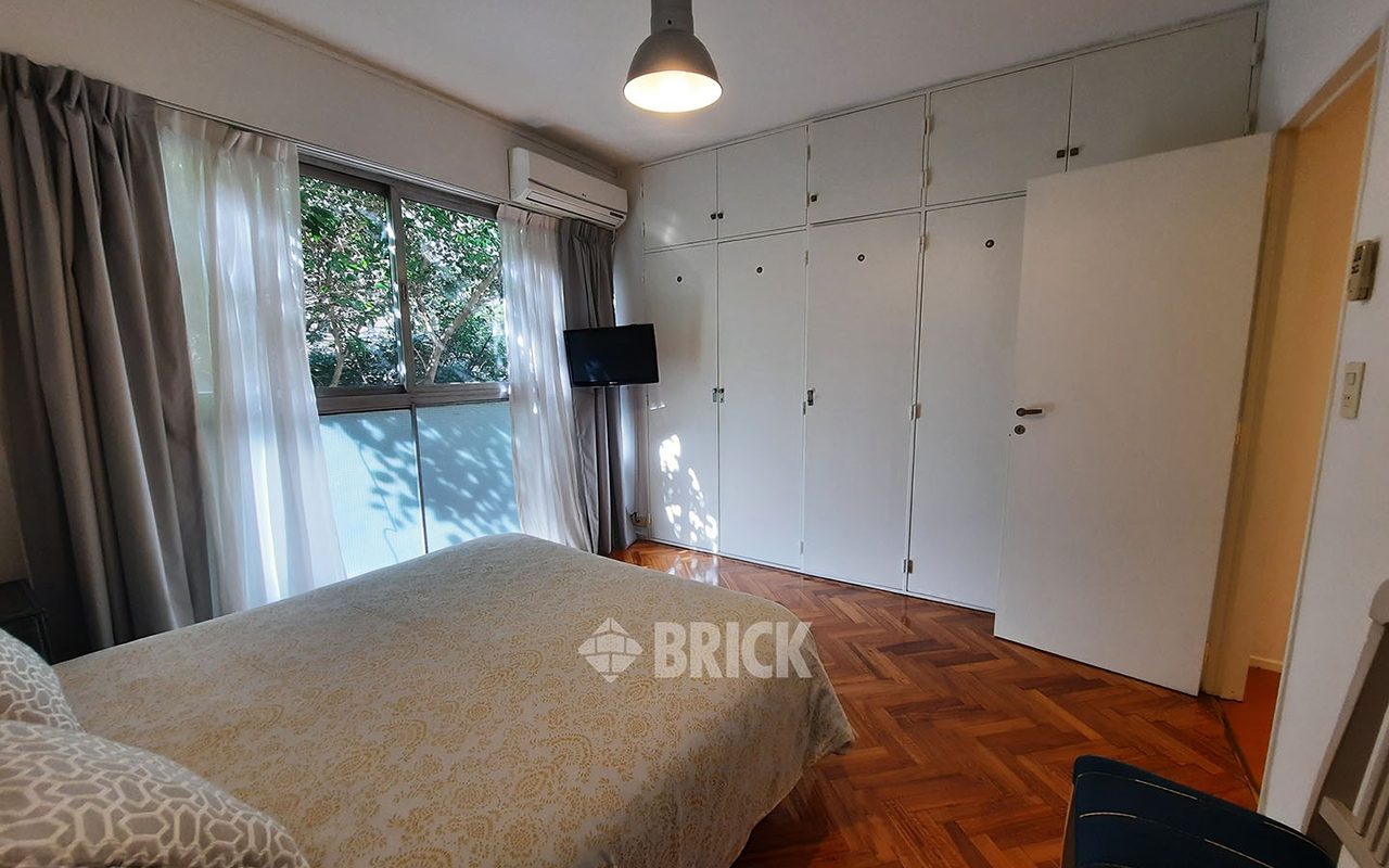 URIBURU, JOSE EVARISTO al 1000 Piso 2 8