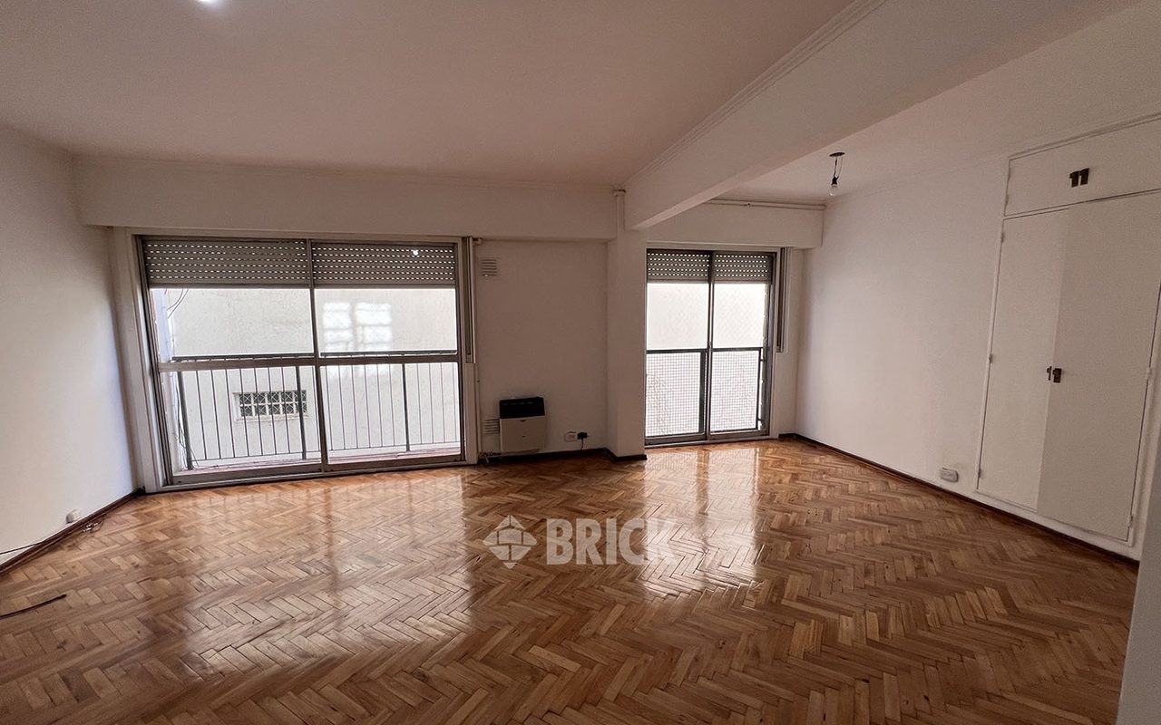 MELIAN, AV. al 2300 Piso 3 1