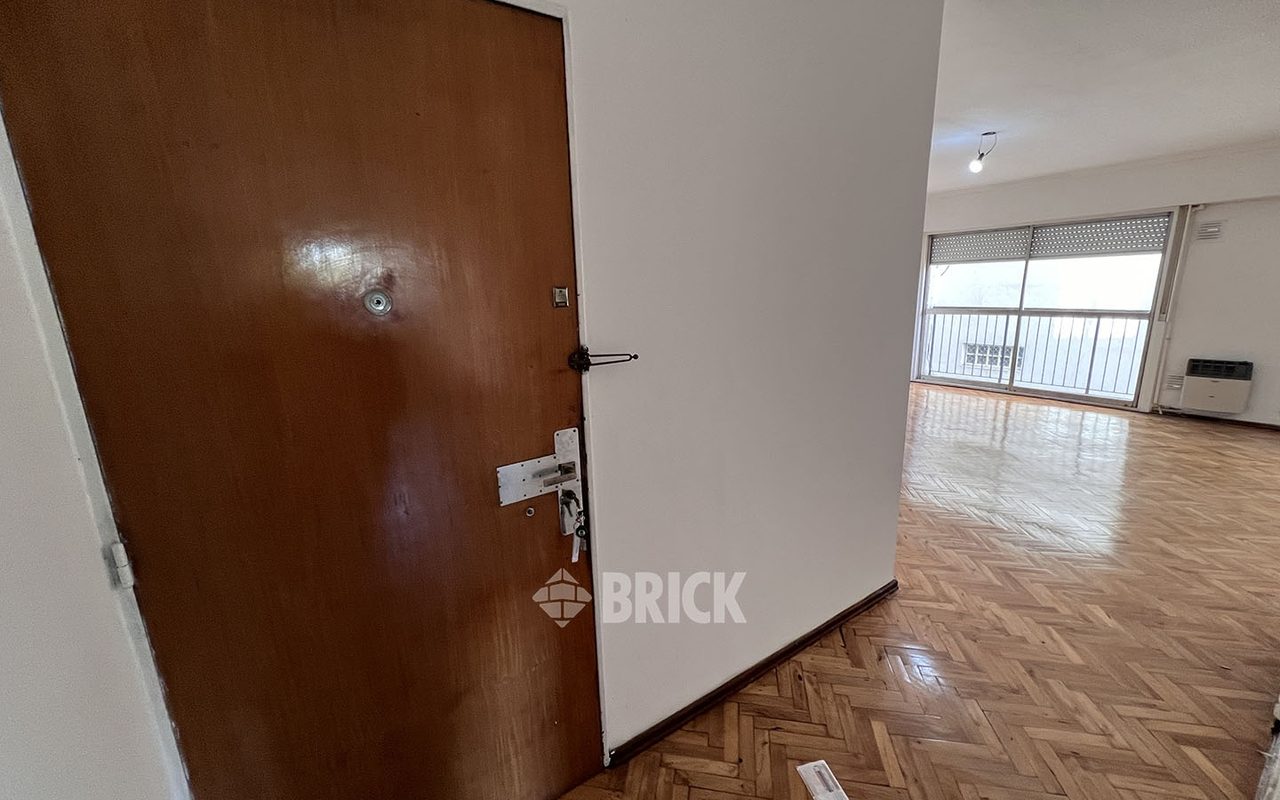 MELIAN, AV. al 2300 Piso 3 21