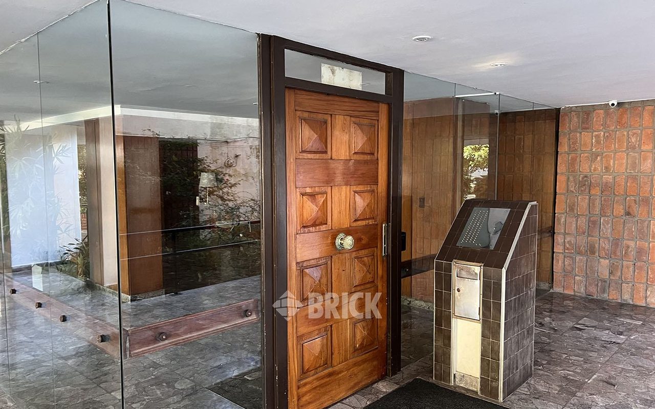 MELIAN, AV. al 2300 Piso 3 23