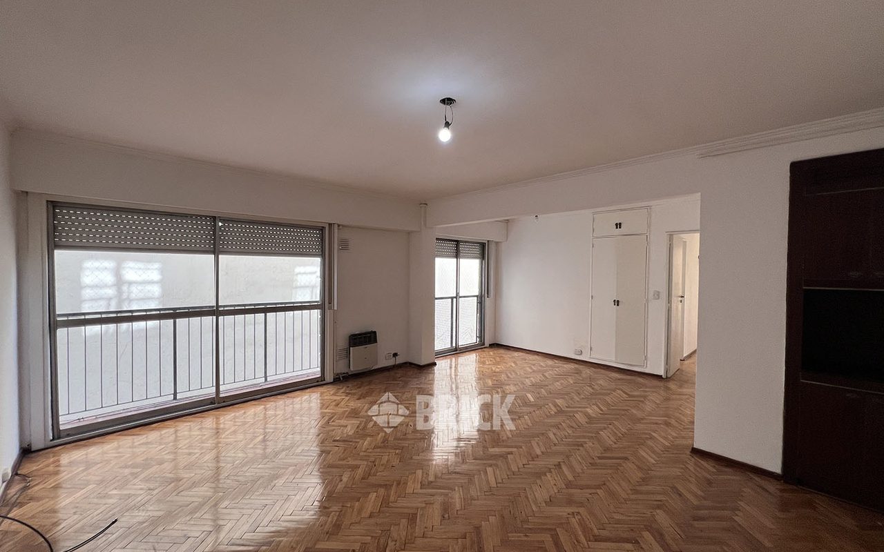 MELIAN, AV. al 2300 Piso 3 6