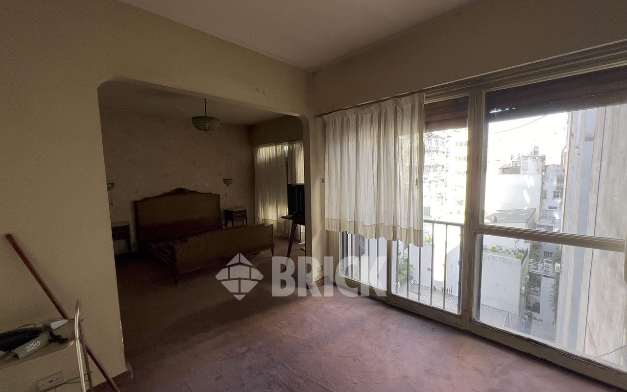 PARAGUAY al 1100 Piso 7 22