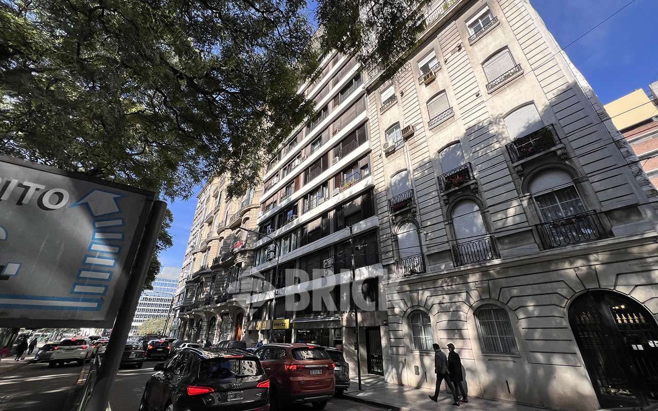 PARAGUAY al 1100 Piso 7 39