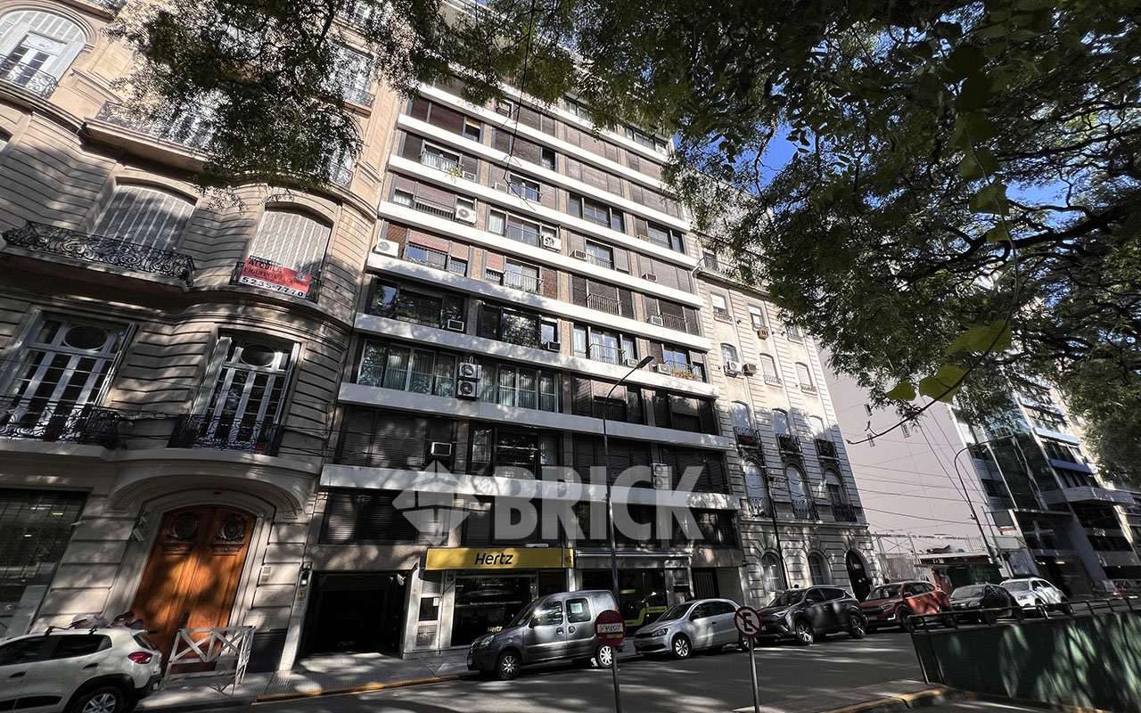 PARAGUAY al 1100 Piso 7 41