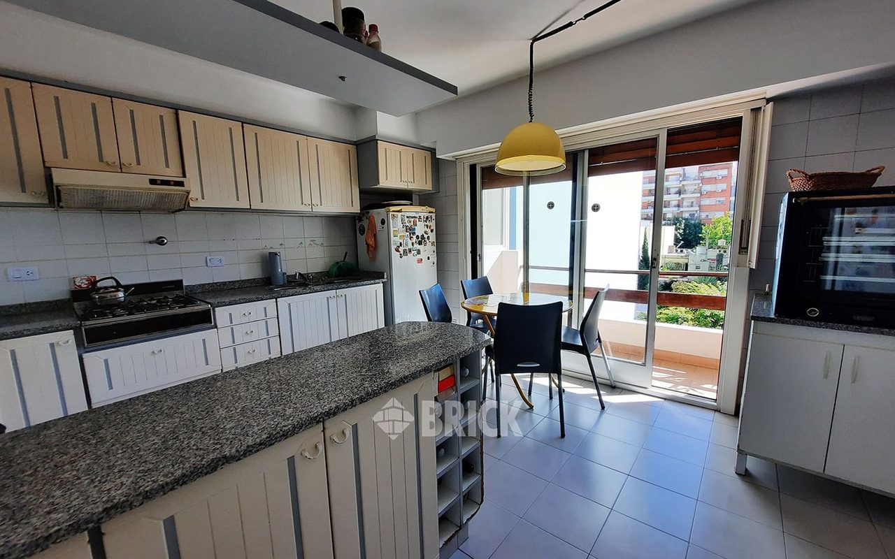 RIVERA, PEDRO IGNACIO al 2600 Piso 3° Y 4° 11