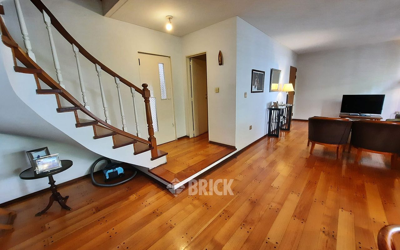 RIVERA, PEDRO IGNACIO al 2600 Piso 3° Y 4° 5