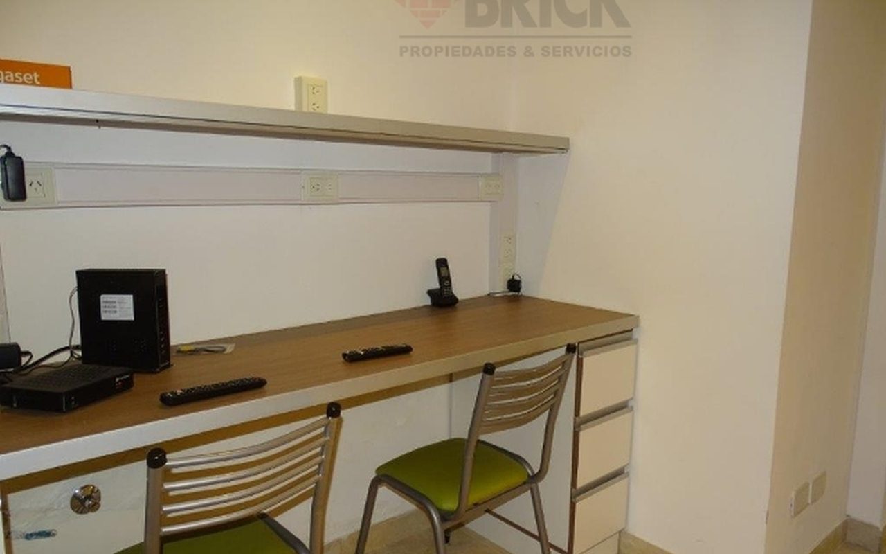 PARAGUAY al 3400 Piso PB 10