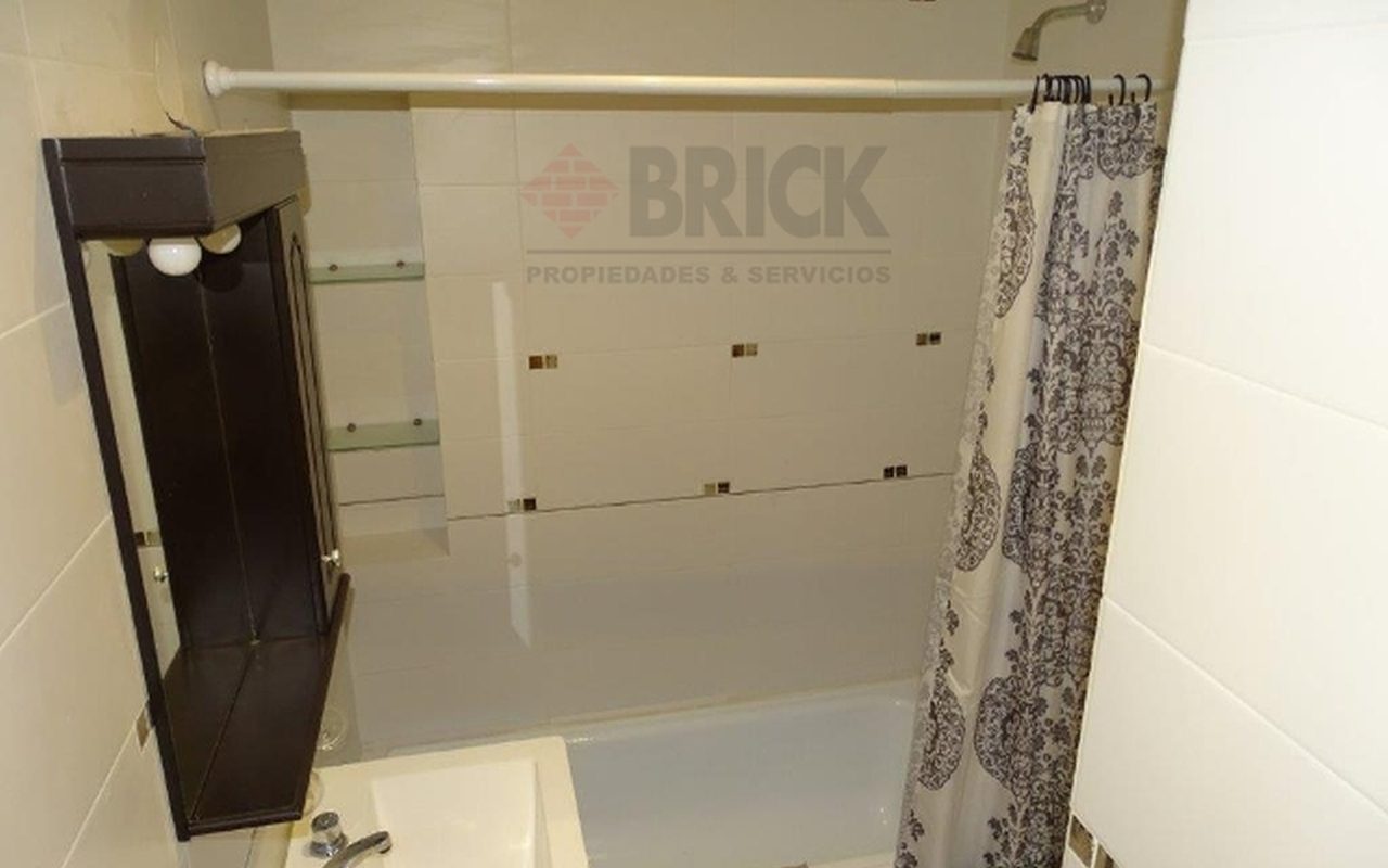 PARAGUAY al 3400 Piso PB 12