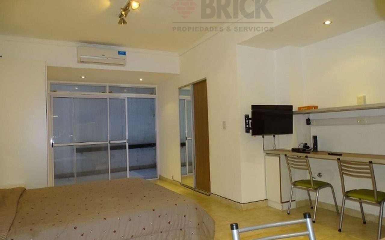 PARAGUAY al 3400 Piso PB 3