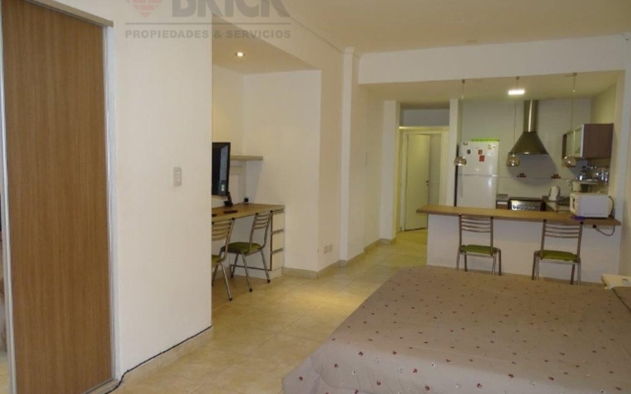 PARAGUAY al 3400 Piso PB 7