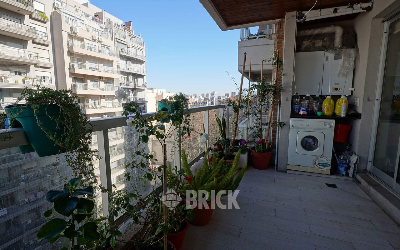 AVELLANEDA, AV. al 1700 Piso 8 25