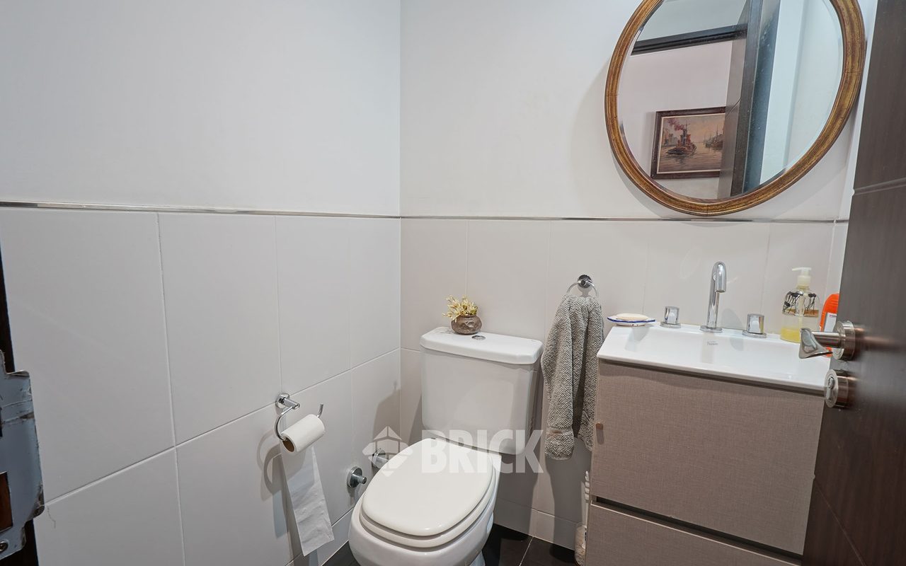 AVELLANEDA, AV. al 1700 Piso 8 7