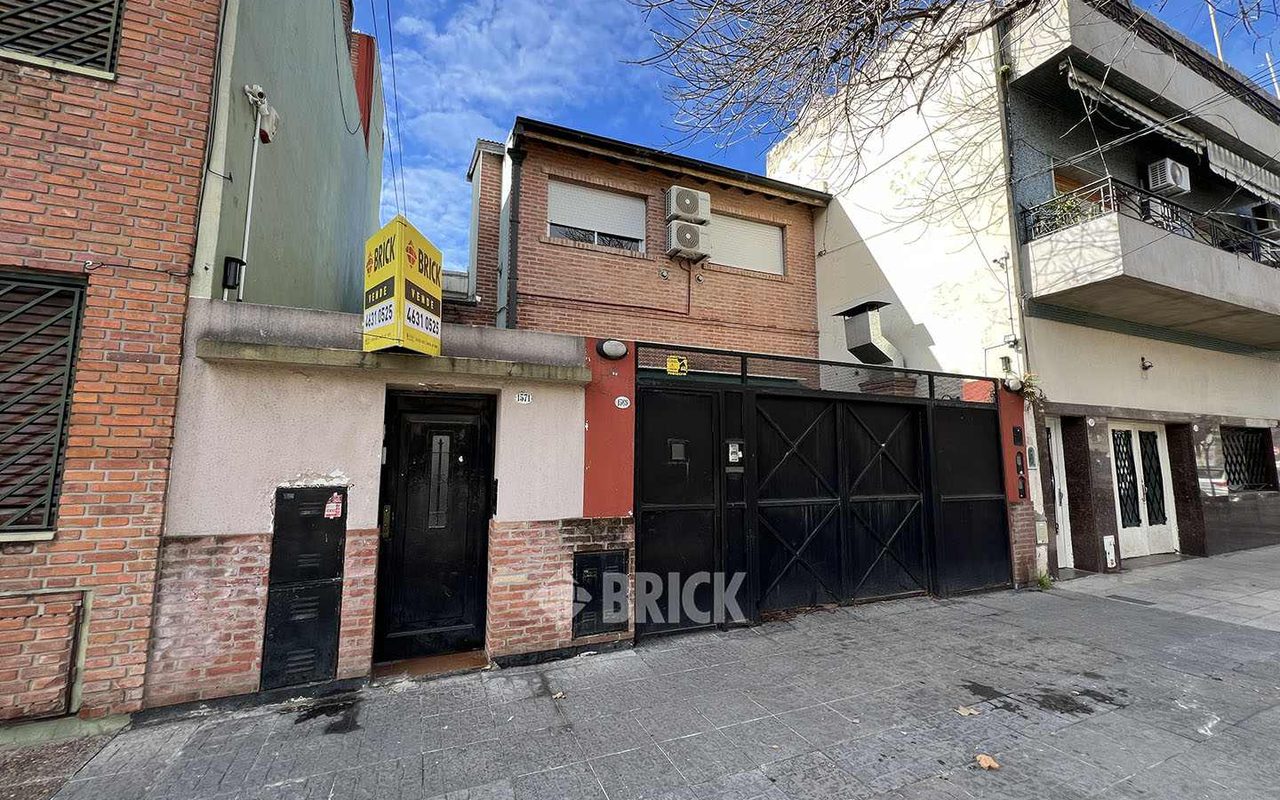 DE LA CRUZ, SOR JUANA INES al 1500 Piso PB 1