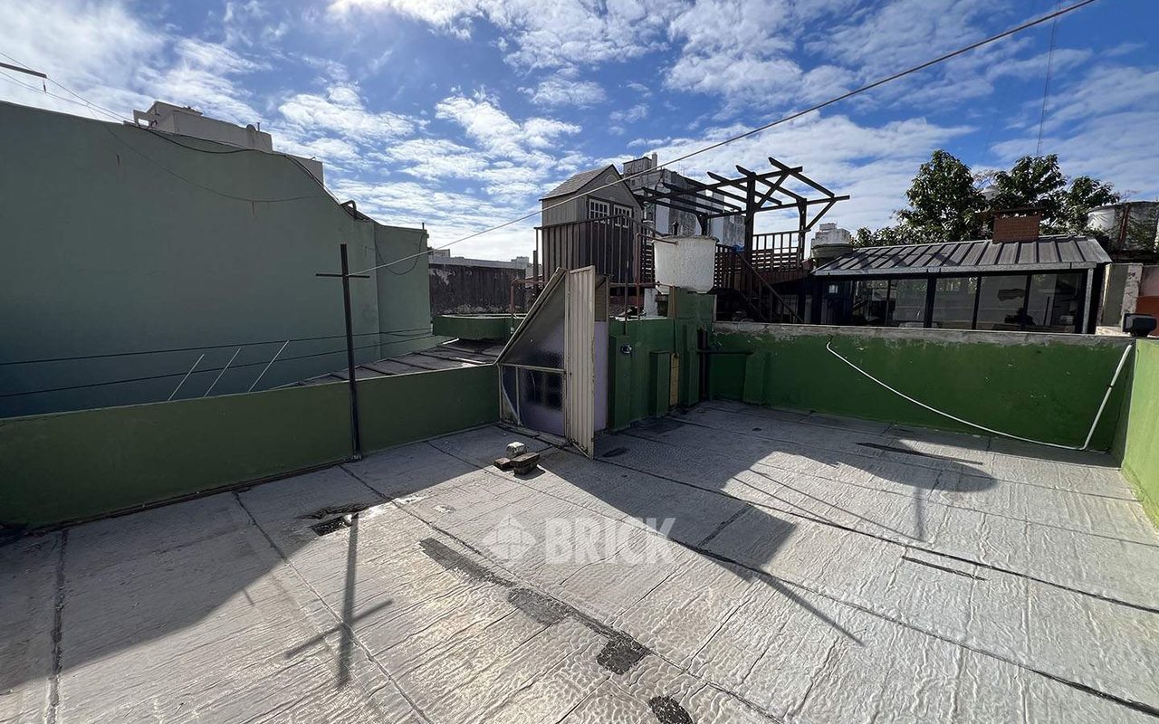 DE LA CRUZ, SOR JUANA INES al 1500 Piso PB 16