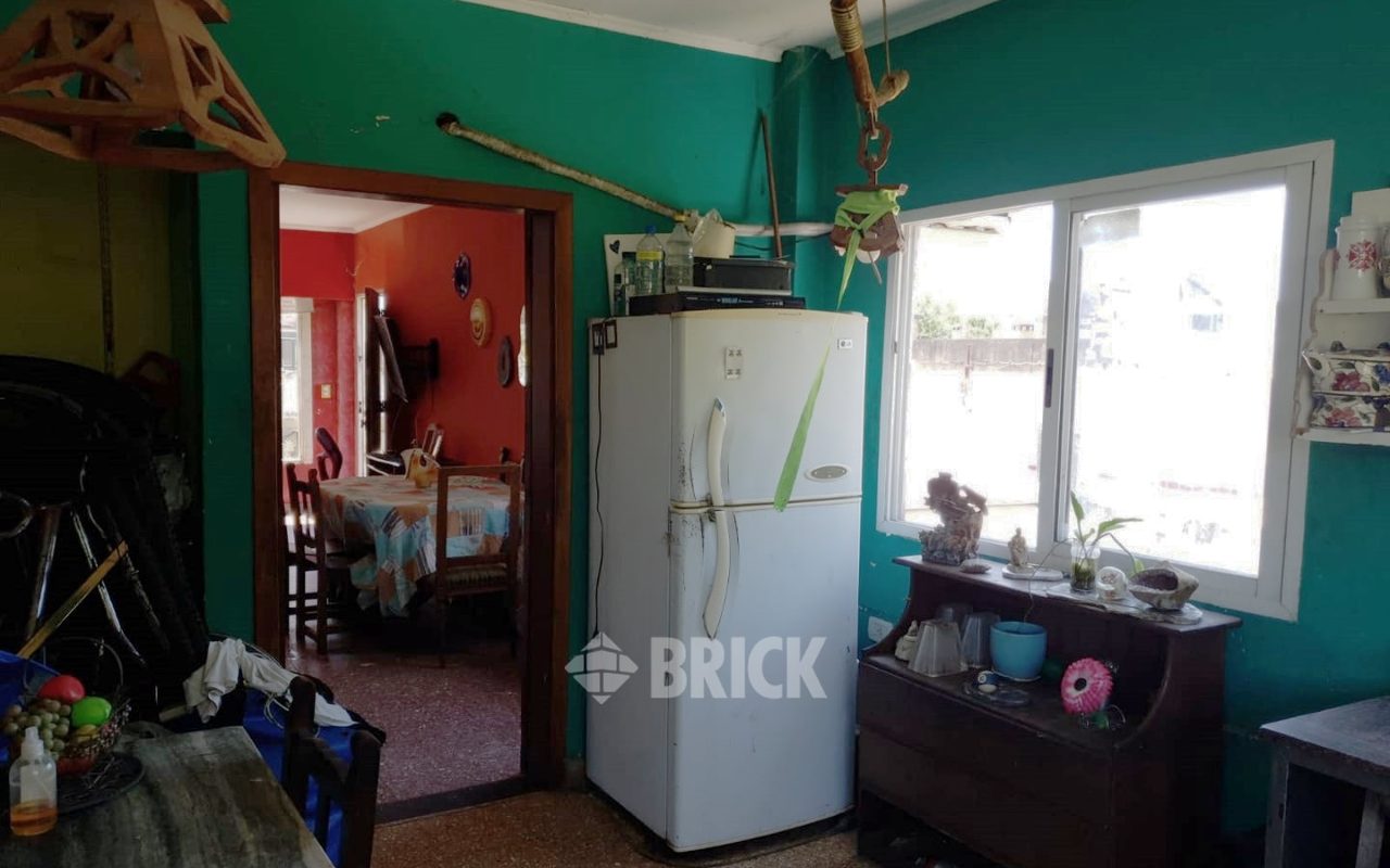 FERNANDEZ MORENO al 3700 Piso 1° 17