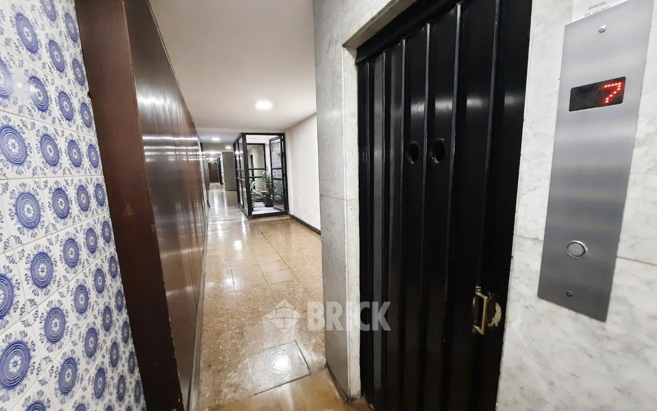 ARENALES al 1700 Piso 2 24