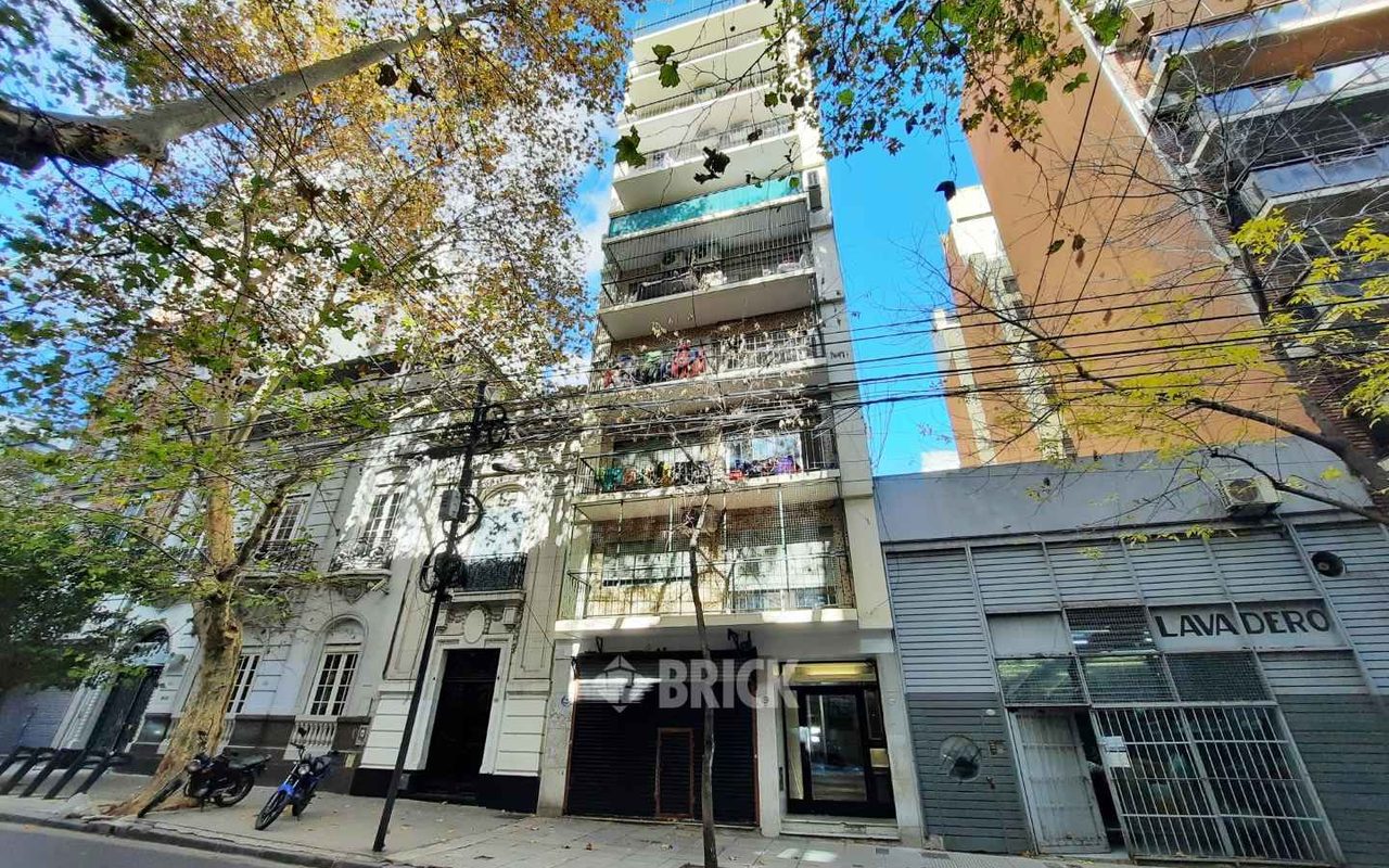 SARMIENTO al 2000 Piso 5 26