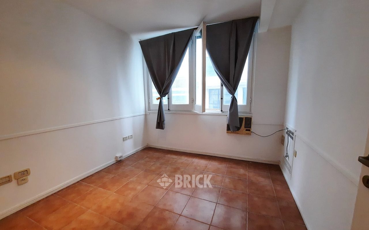 ALVEAR, MARCELO T. DE al 900 Piso 1 9