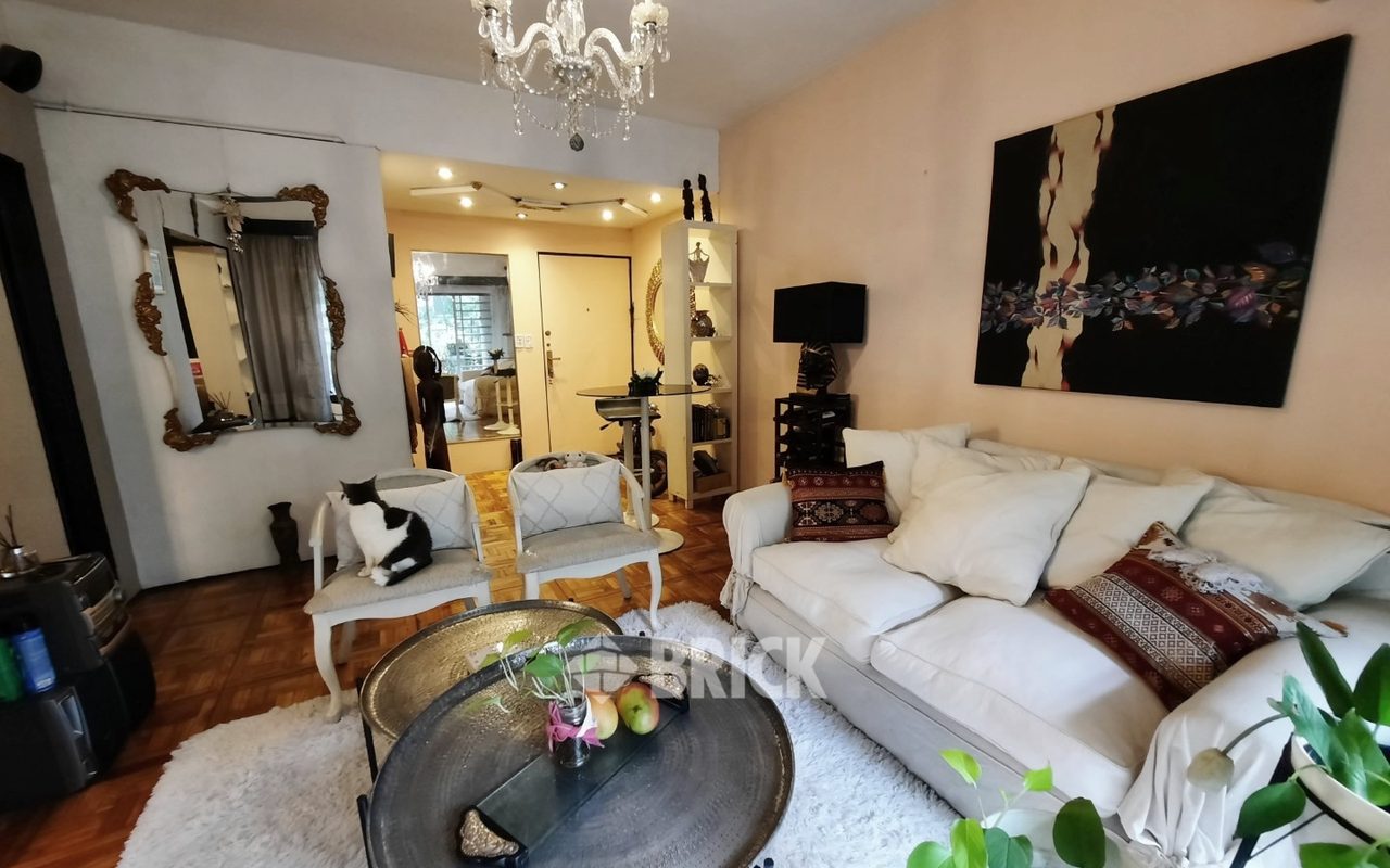 LAS HERAS, AV. al 2600 Piso 1 5