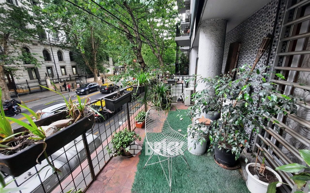 LAS HERAS, AV. al 2600 Piso 1 7