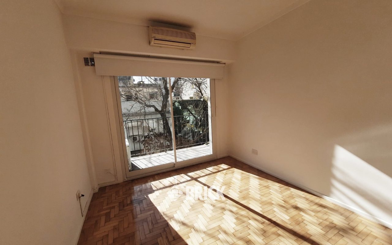 ARENALES al 2700 Piso 3 1