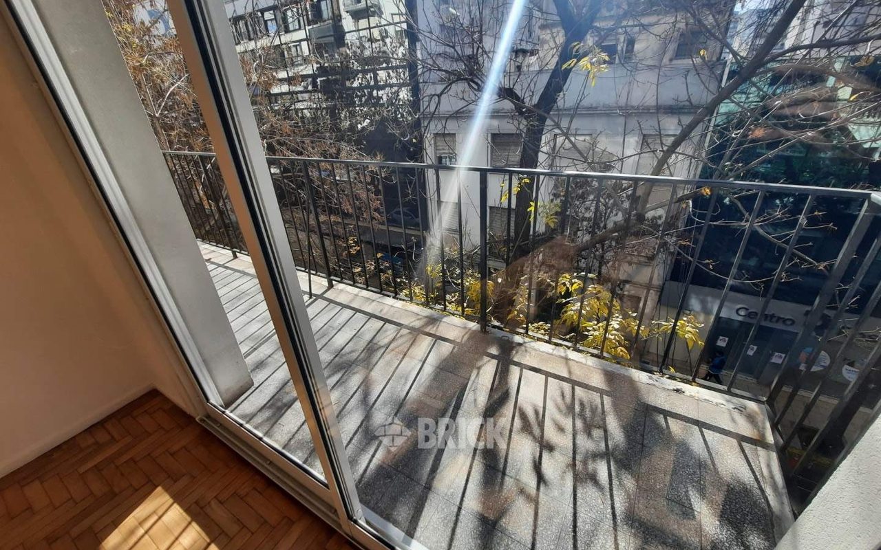 ARENALES al 2700 Piso 3 10