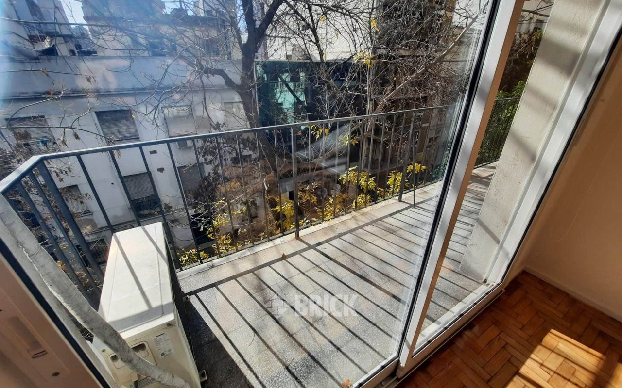 ARENALES al 2700 Piso 3 4