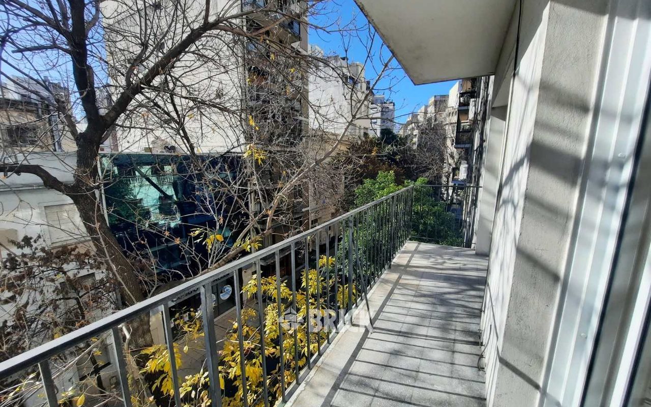 ARENALES al 2700 Piso 3 6