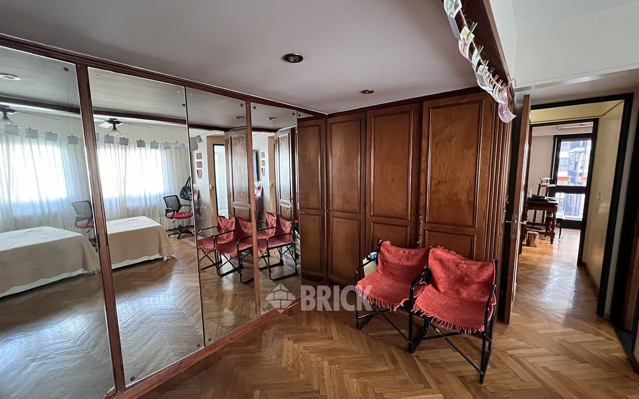 LA PAMPA al 1900 Piso 9 31