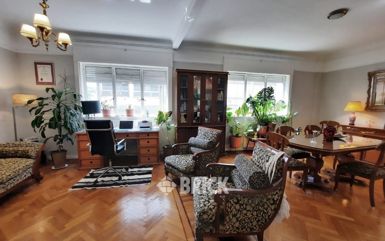 TUCUMAN al 2100 Piso 4 1