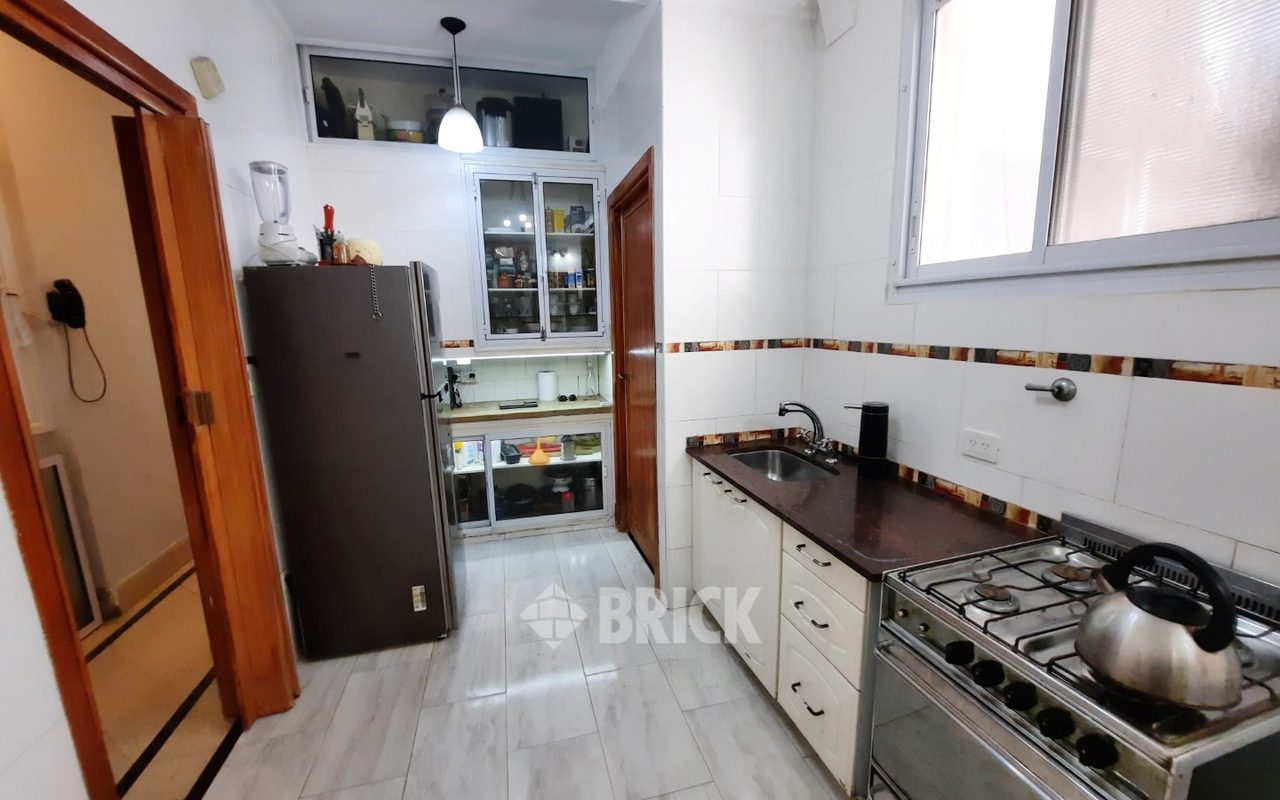 TUCUMAN al 2100 Piso 4 19