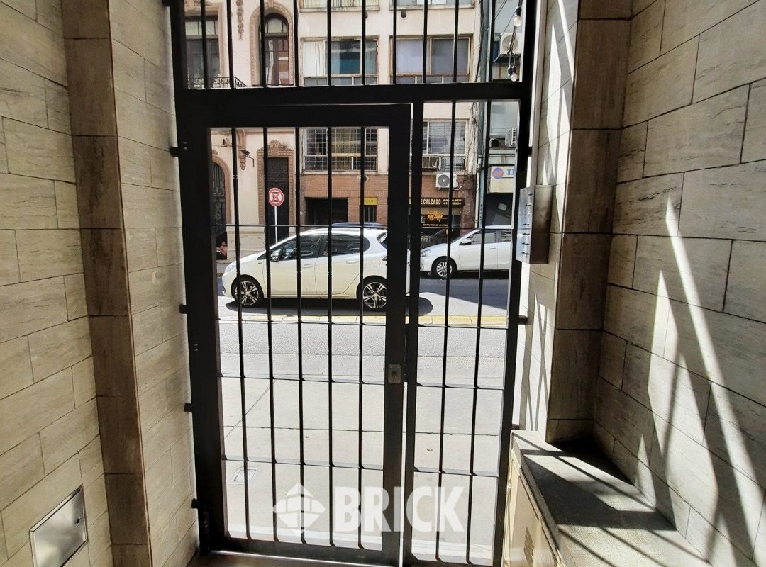 TUCUMAN al 2100 Piso 4 28