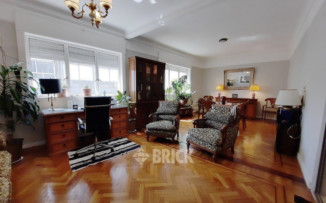 TUCUMAN al 2100 Piso 4 3