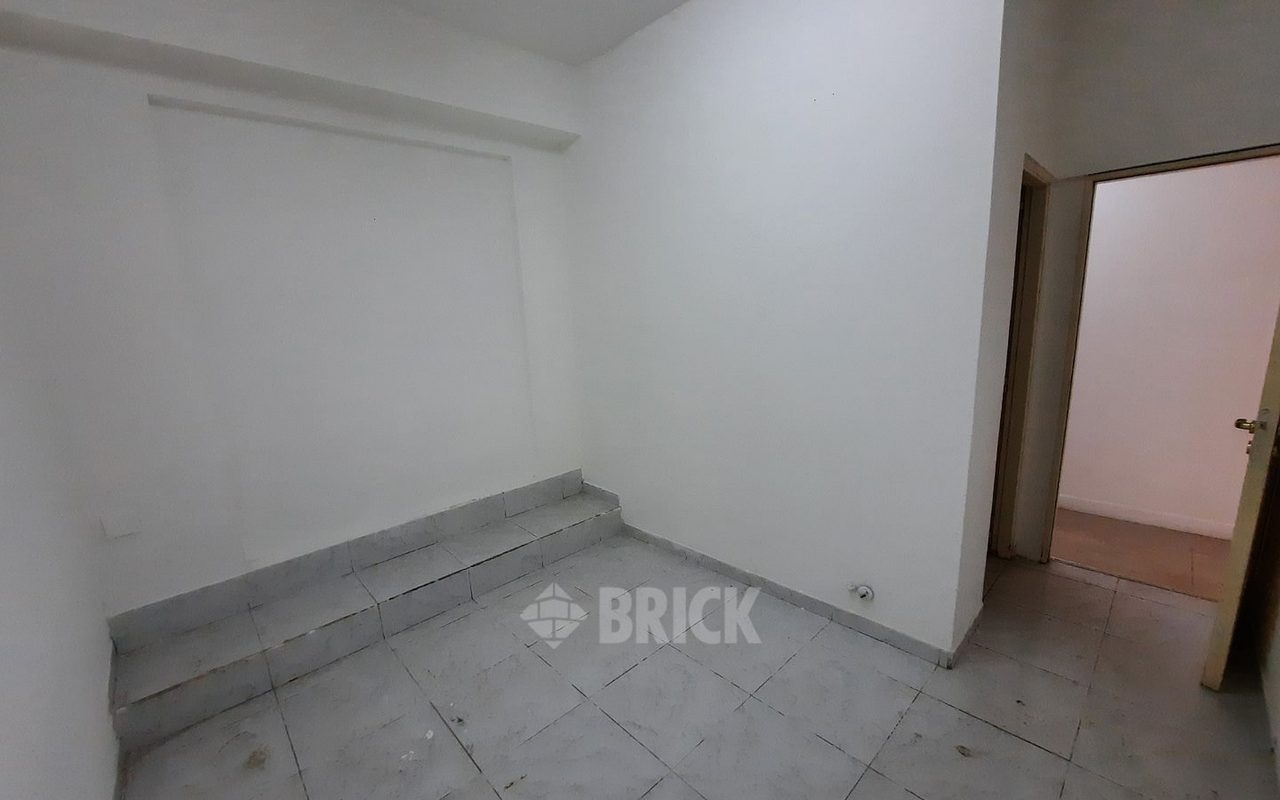 CALVO, CARLOS al 1100 13