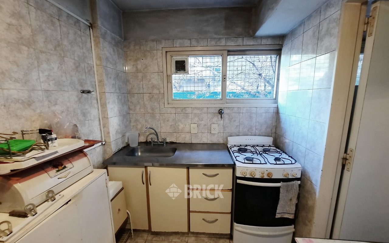 ALVEAR, MARCELO T. DE al 1800 Piso 1 23